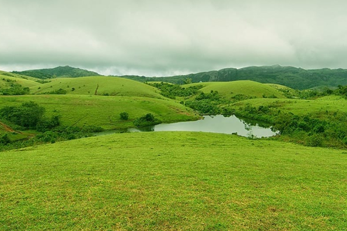 family stay resort in vagamon